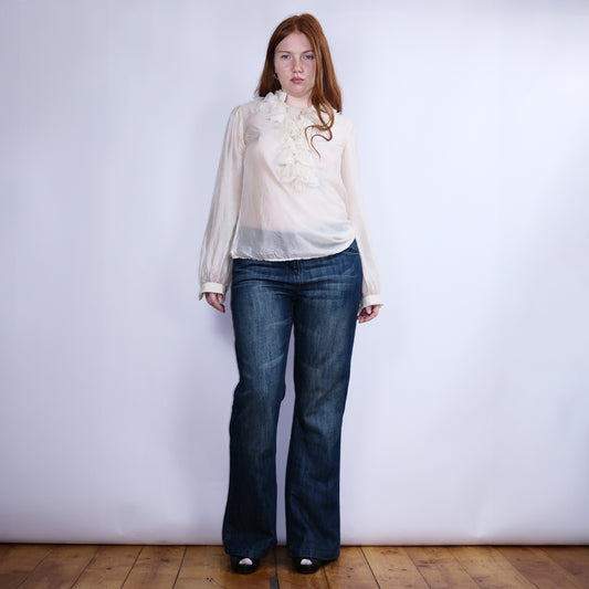 00's Dolce & Gabbana Silk Blouse with Ruffle Detail in Cream - S