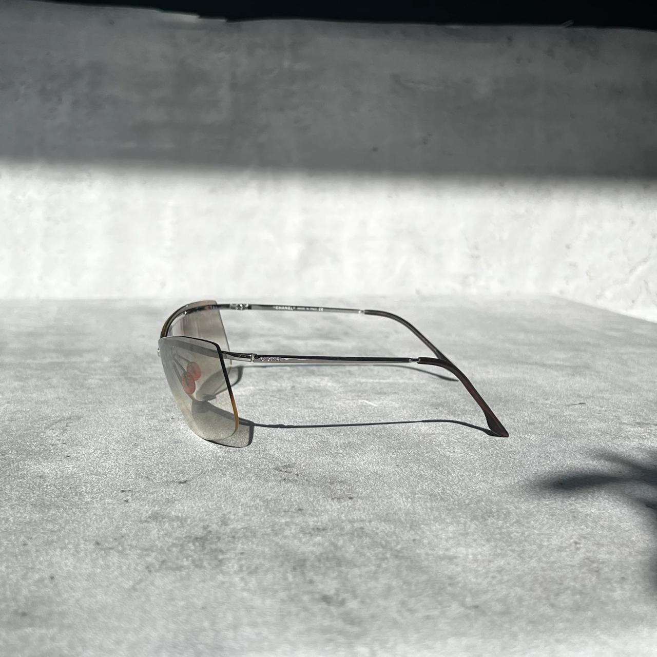 00's Chanel Clear Lens Rimless Sunglasses in Silver 