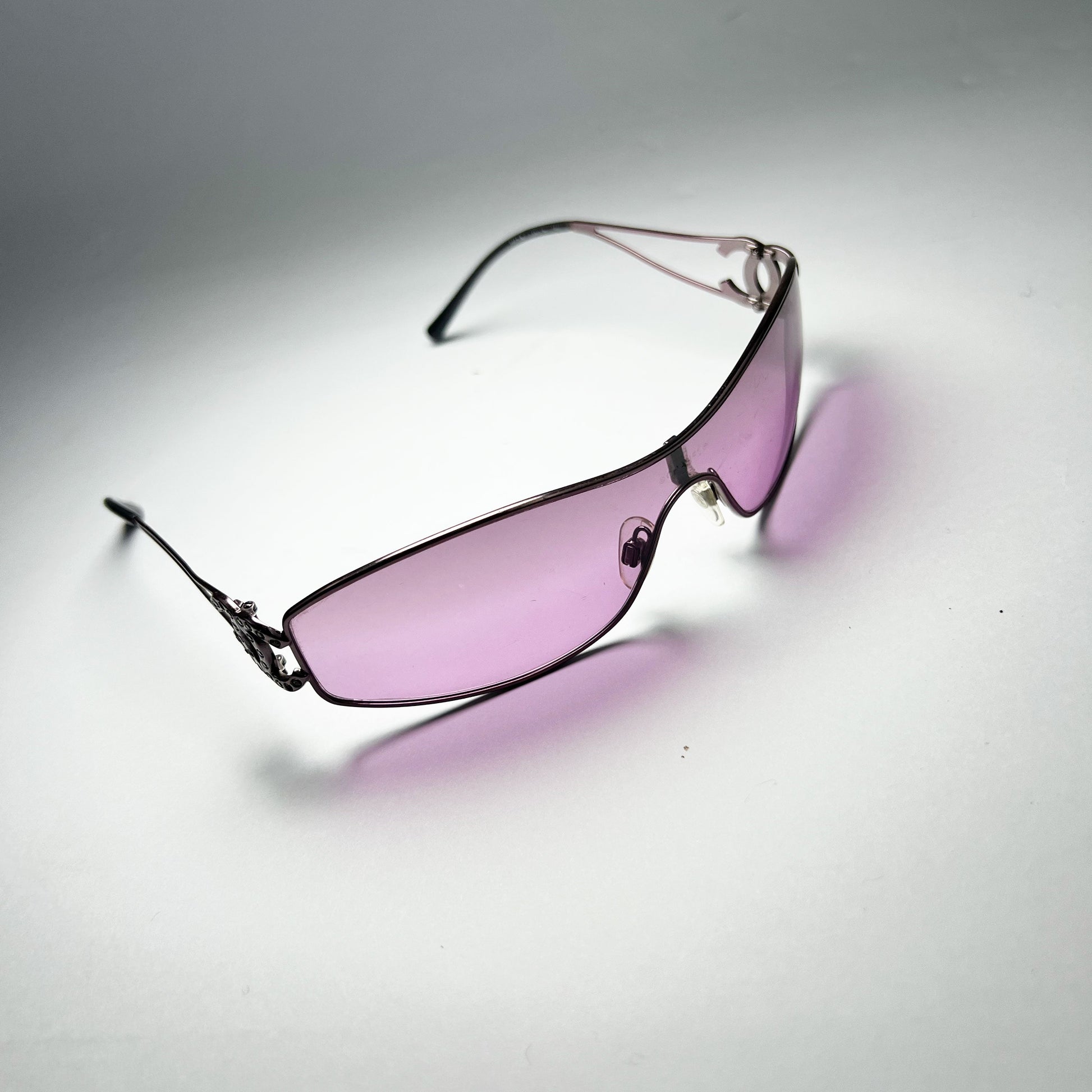 00's Chanel Wraparound Diamante CC Sunglasses in Purple 