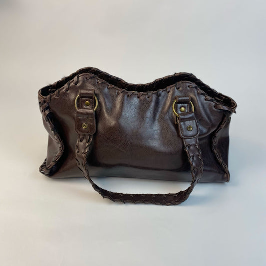 00's silverado Style Shoulder Bag in Brown 