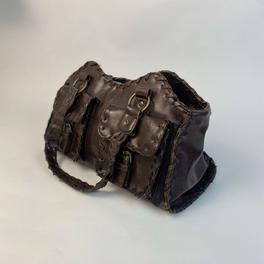 00's silverado Style Shoulder Bag in Brown 