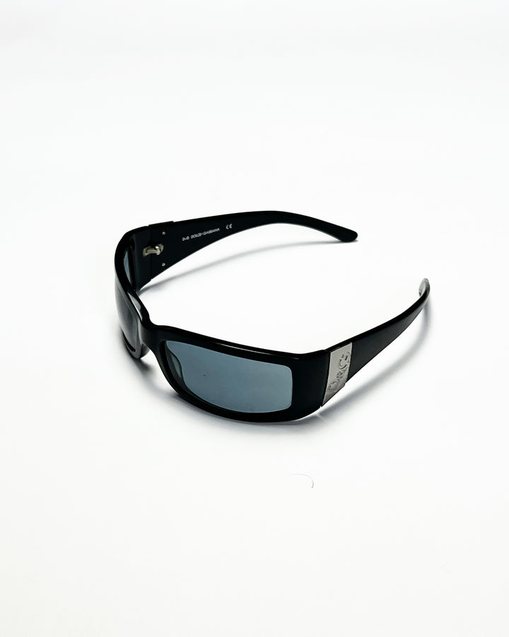 00's Dolce & Gabbana wrap-around sunglasses in Black
