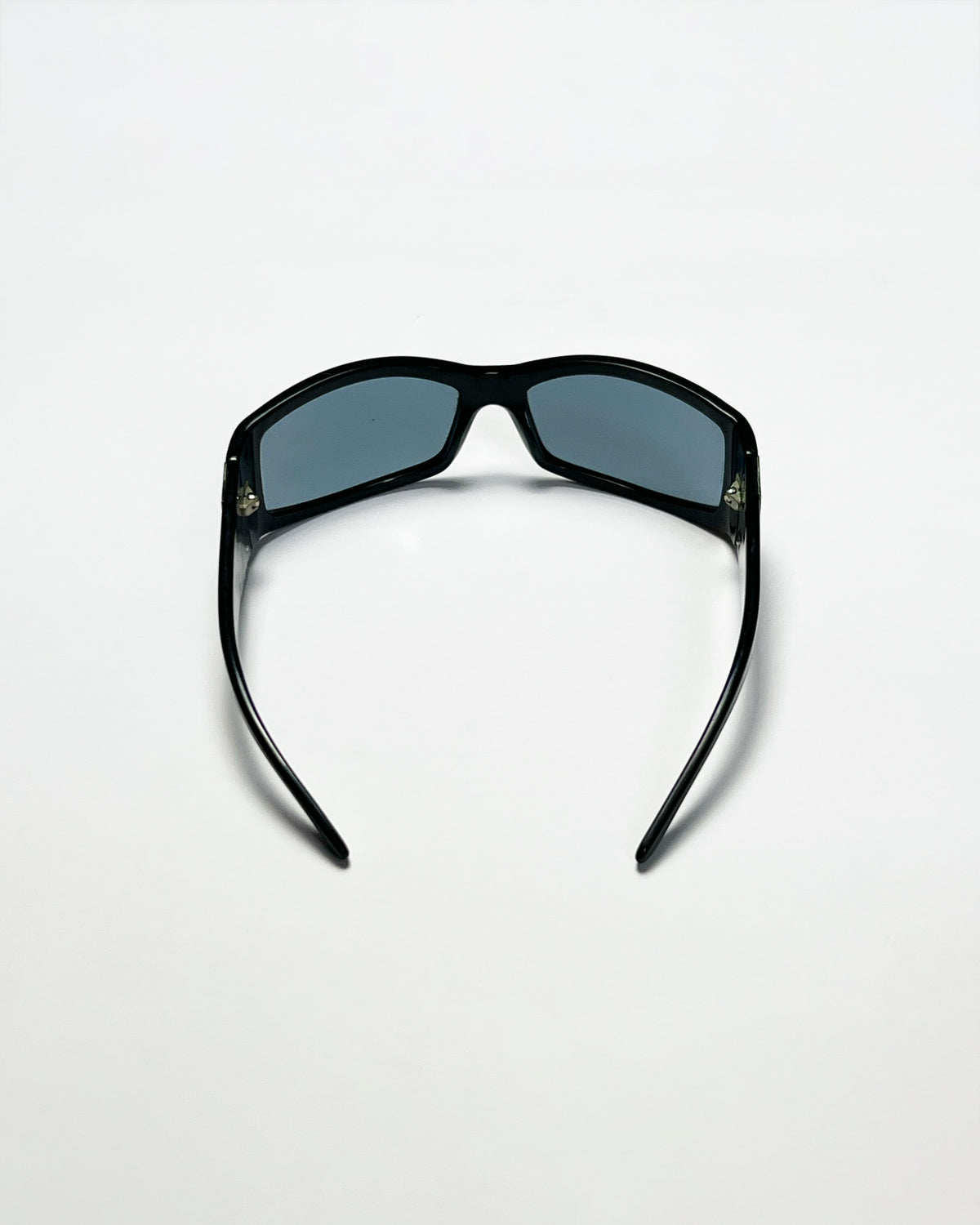 00's Dolce & Gabbana wrap-around sunglasses in Black