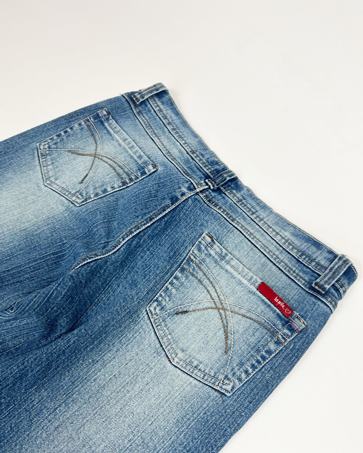 00's Hoi Polloi Low Rise Boot Cut Jeans in Mid Wash Blue Denim - W32