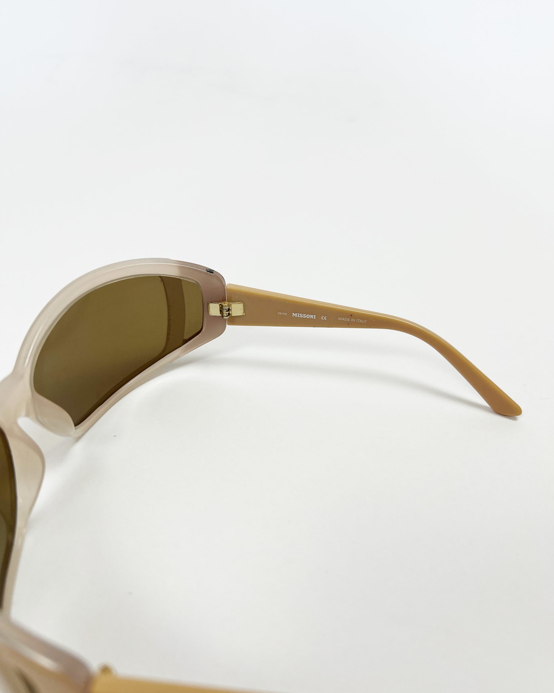 00's Missoni Wrap Around Sunglasses in Tan/ Cream / Gold