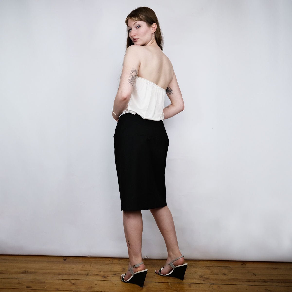 00's Chloe Pencil Skirt with Button Lapel in Black - W30 - Confessions of a Hoarder Vintage