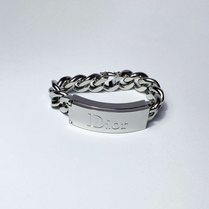 product_name
