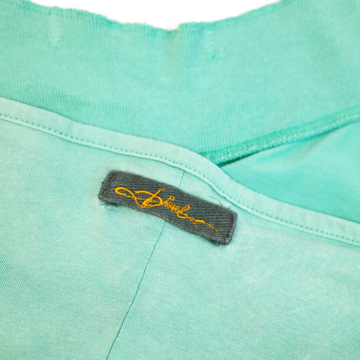 product_name