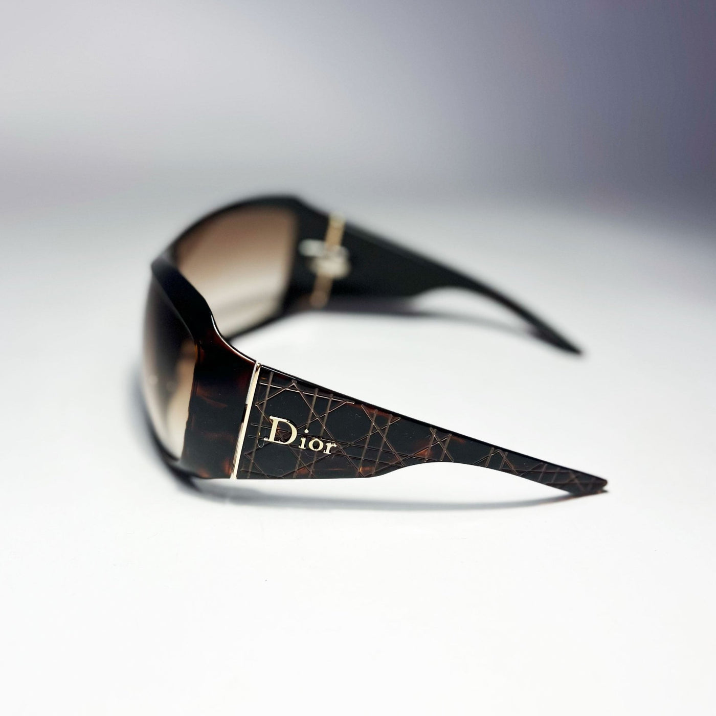 product_name
