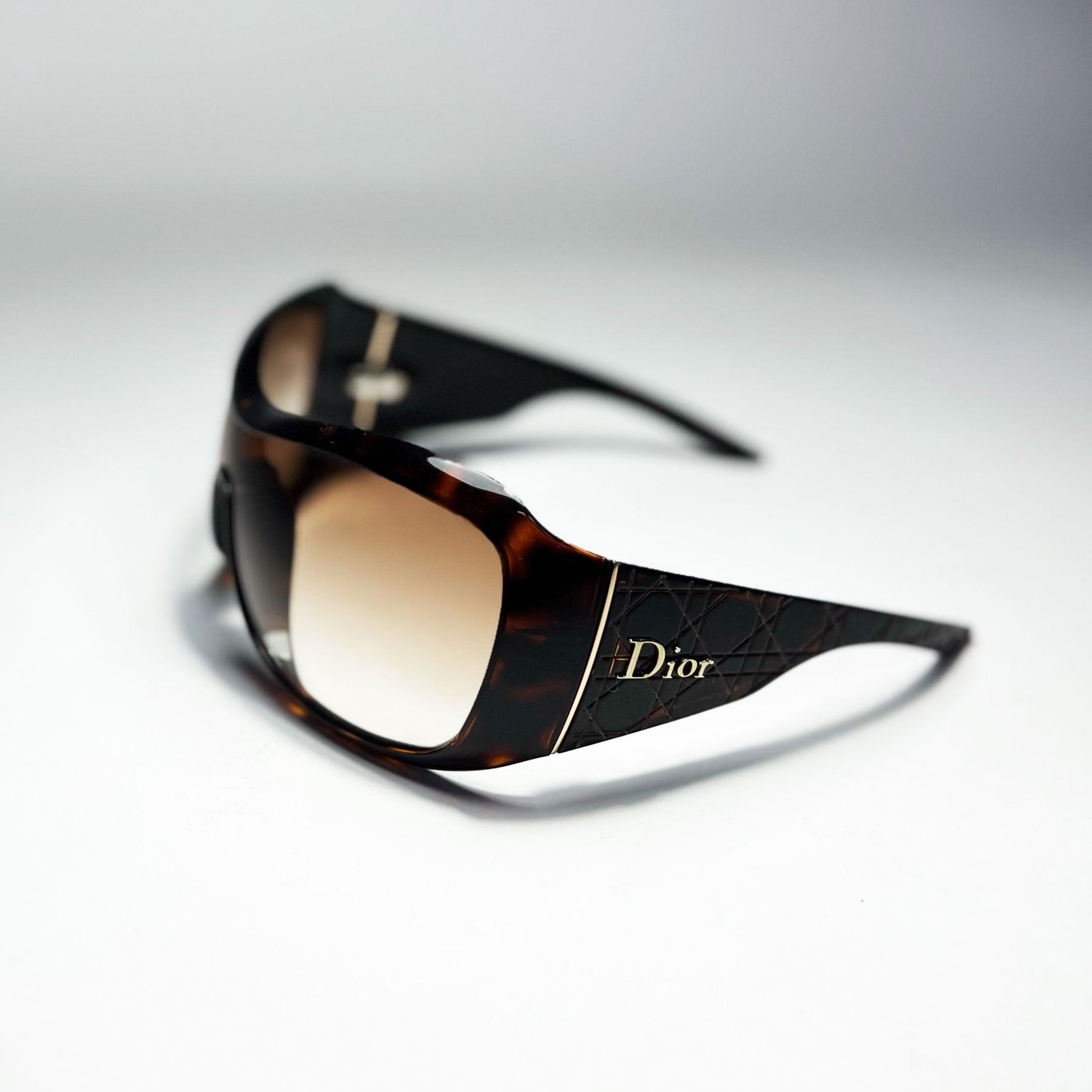 product_name