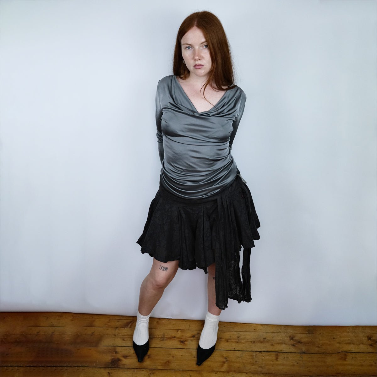 00'S GAS Longsleeved draped top in Silver - M - Confessions of a Hoarder Vintage