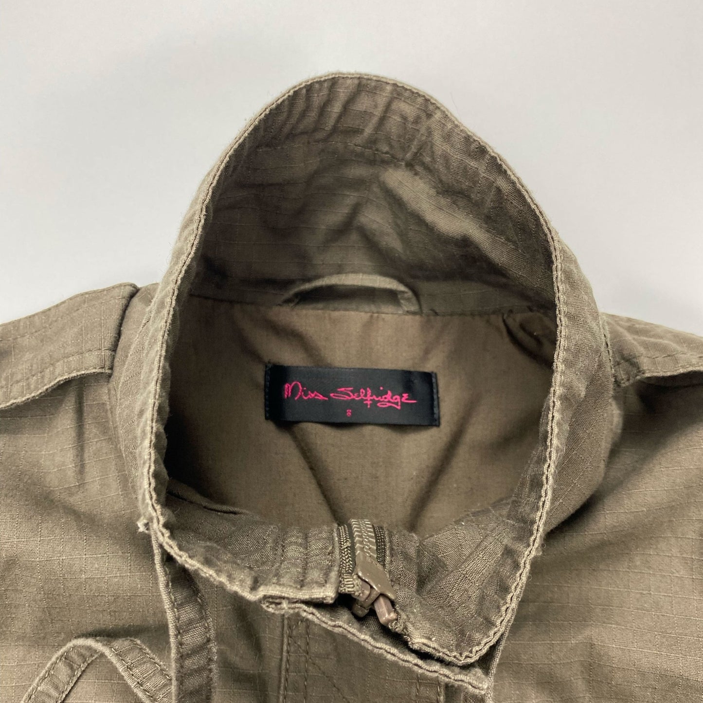 product_name