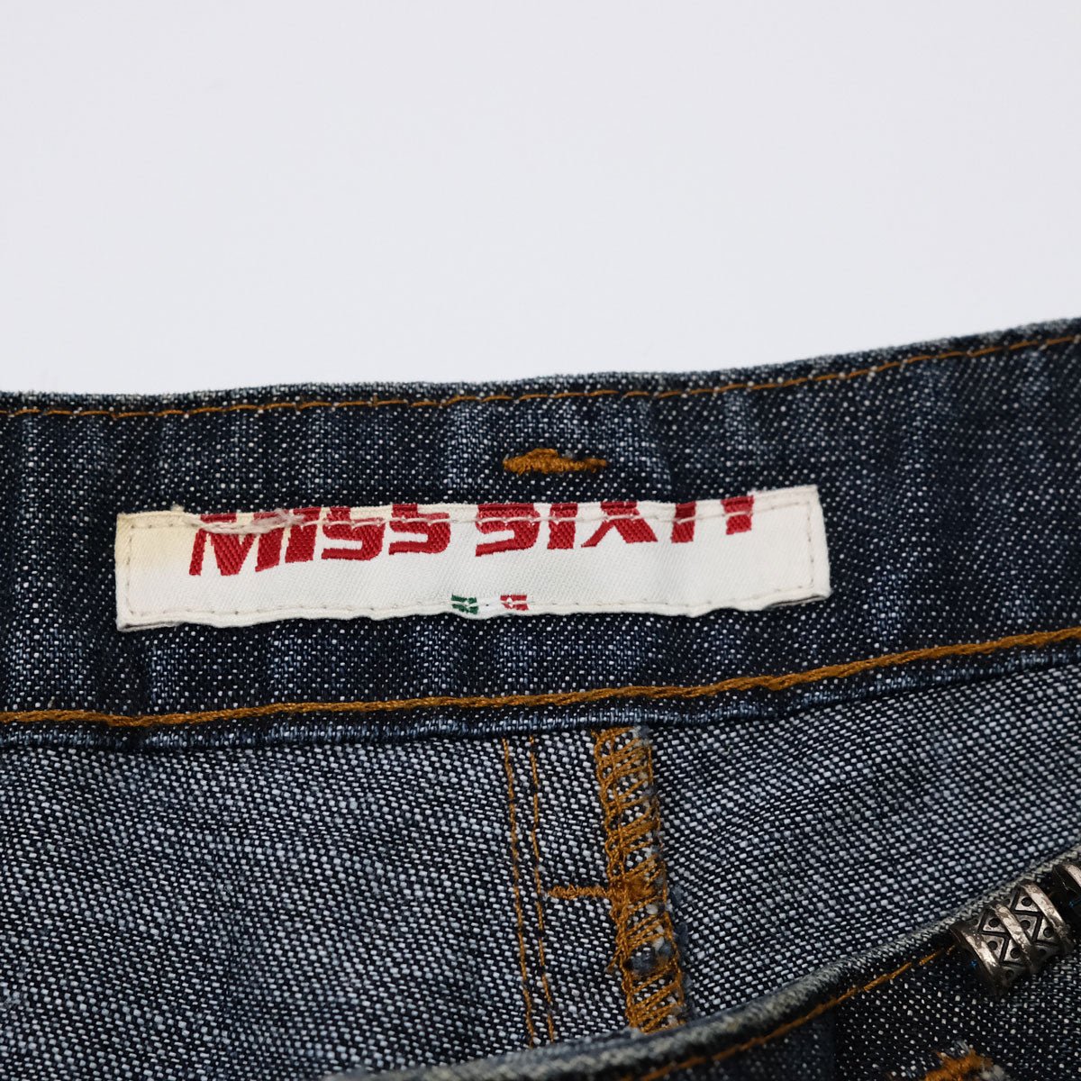 product_name