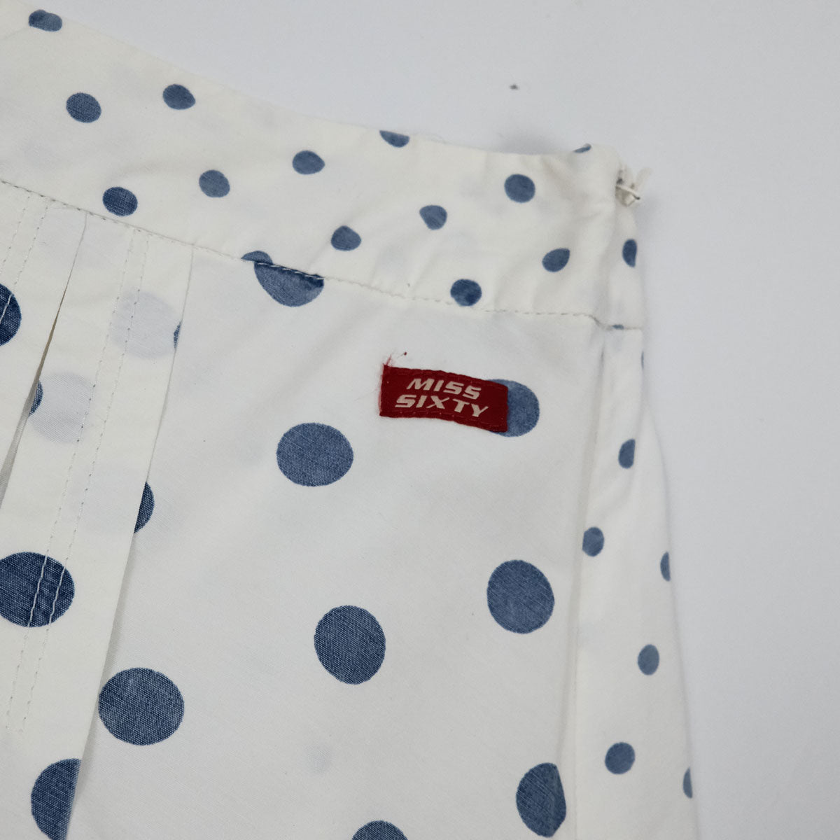 product_name