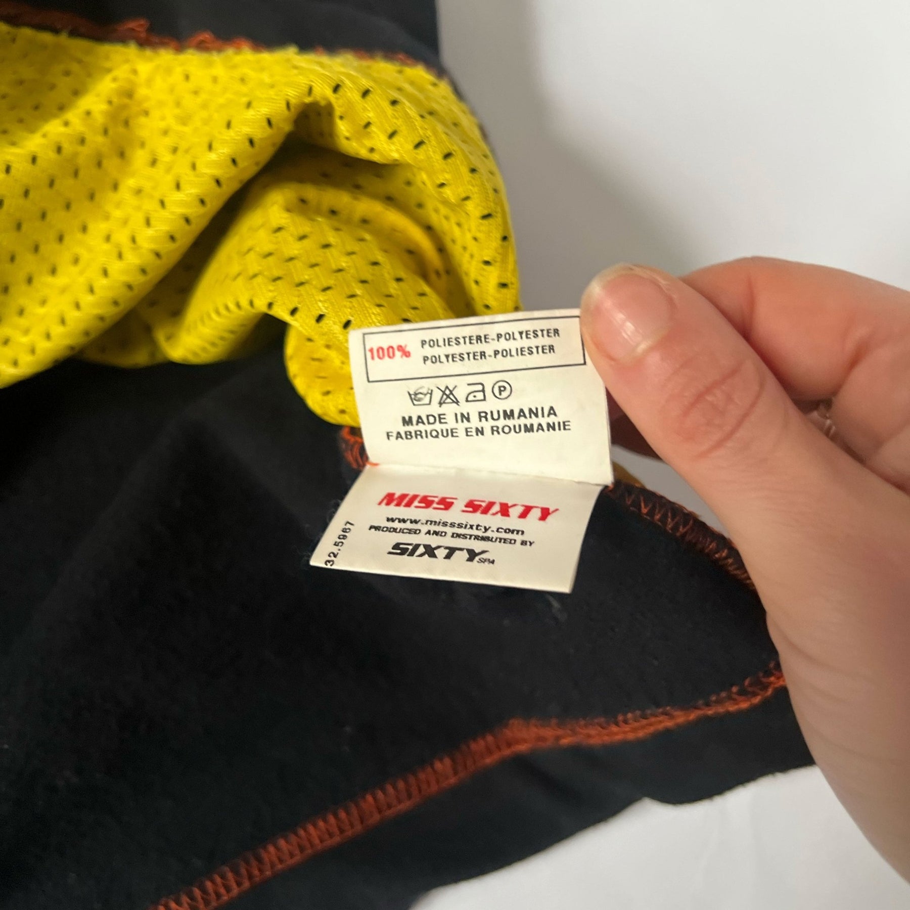 product_name