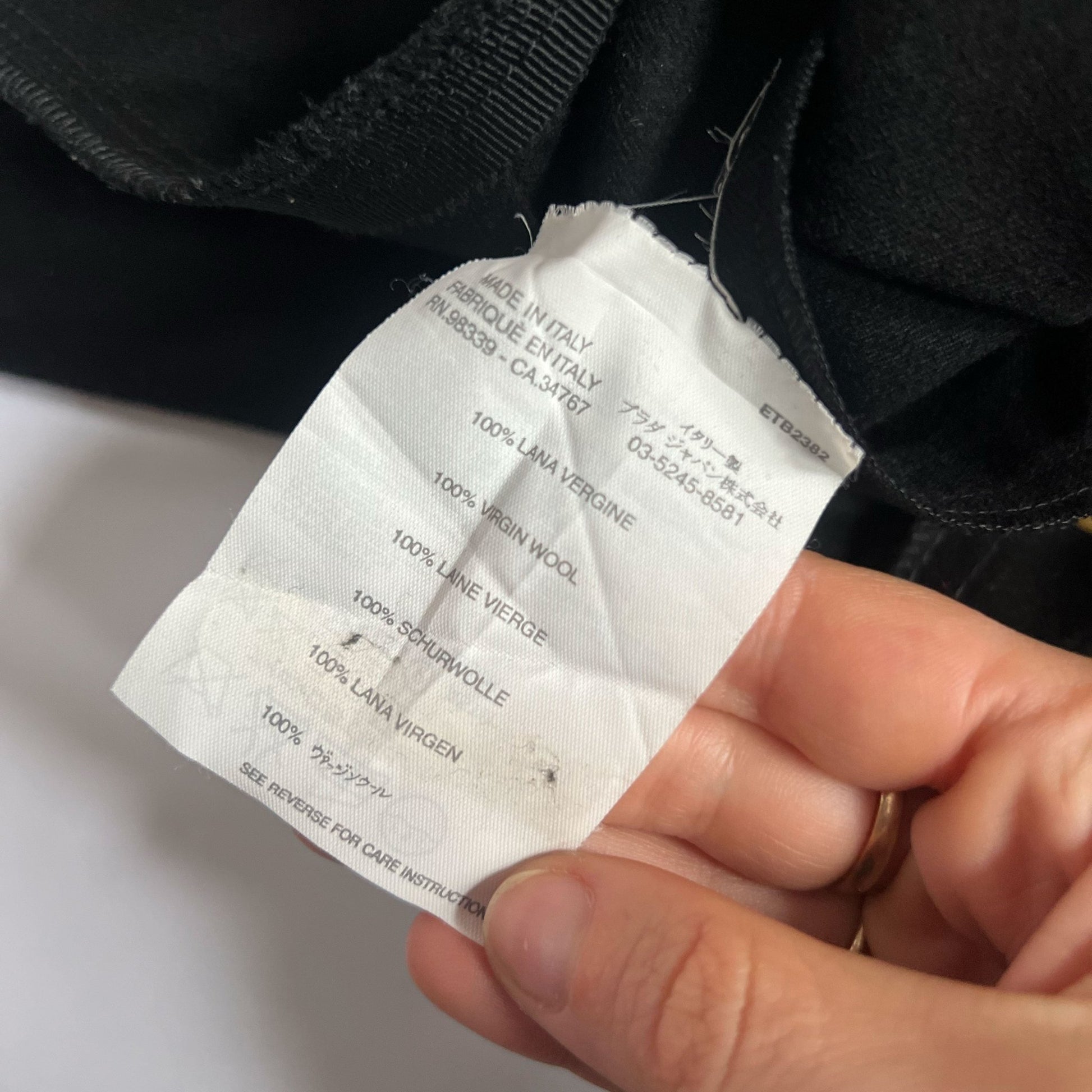 product_name