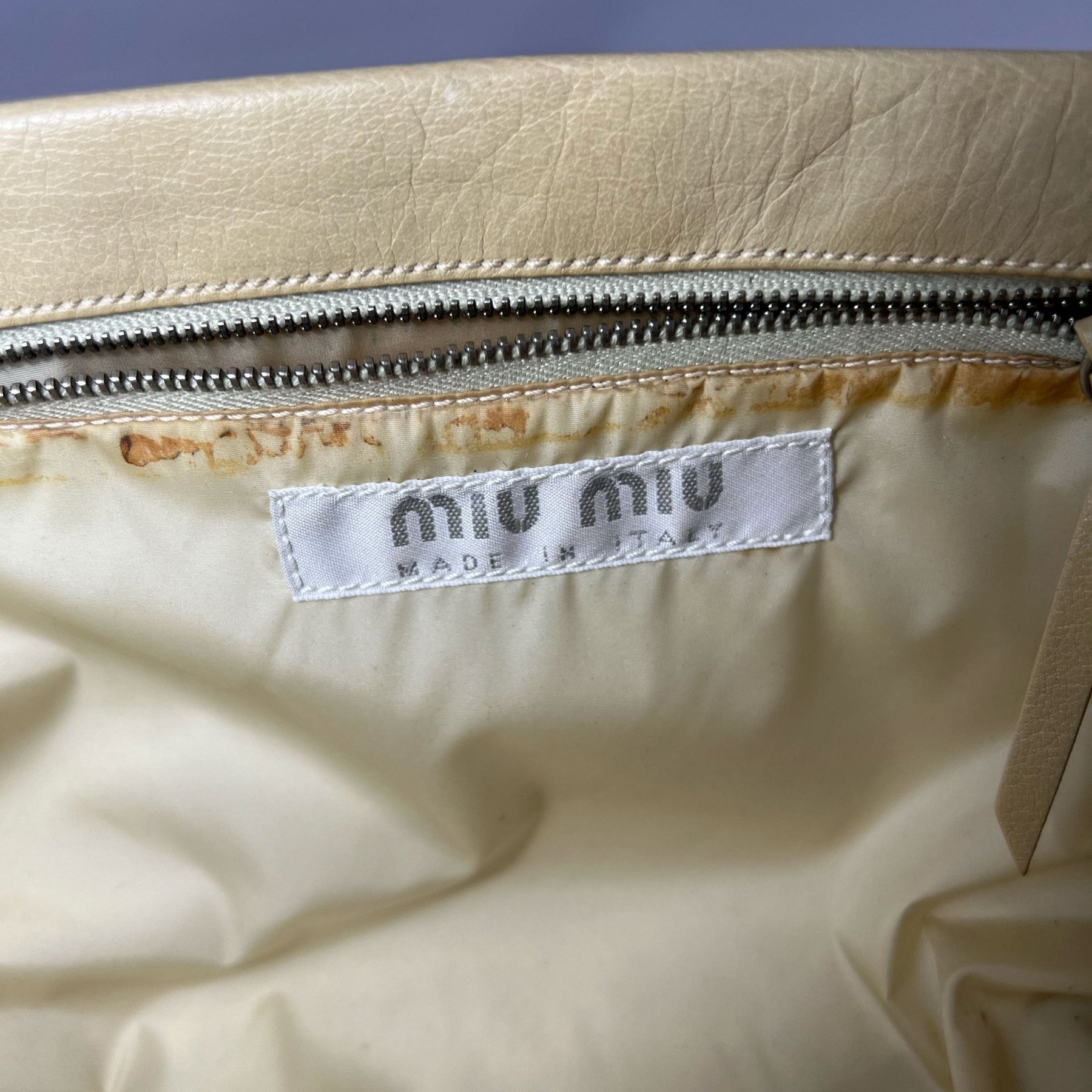 product_name