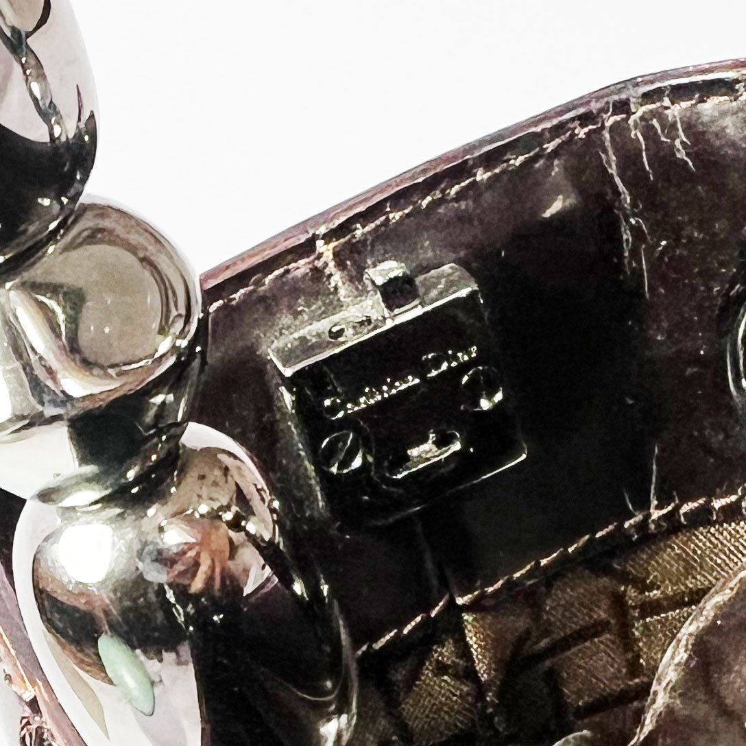 product_name