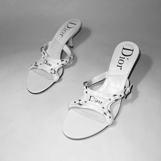product_name