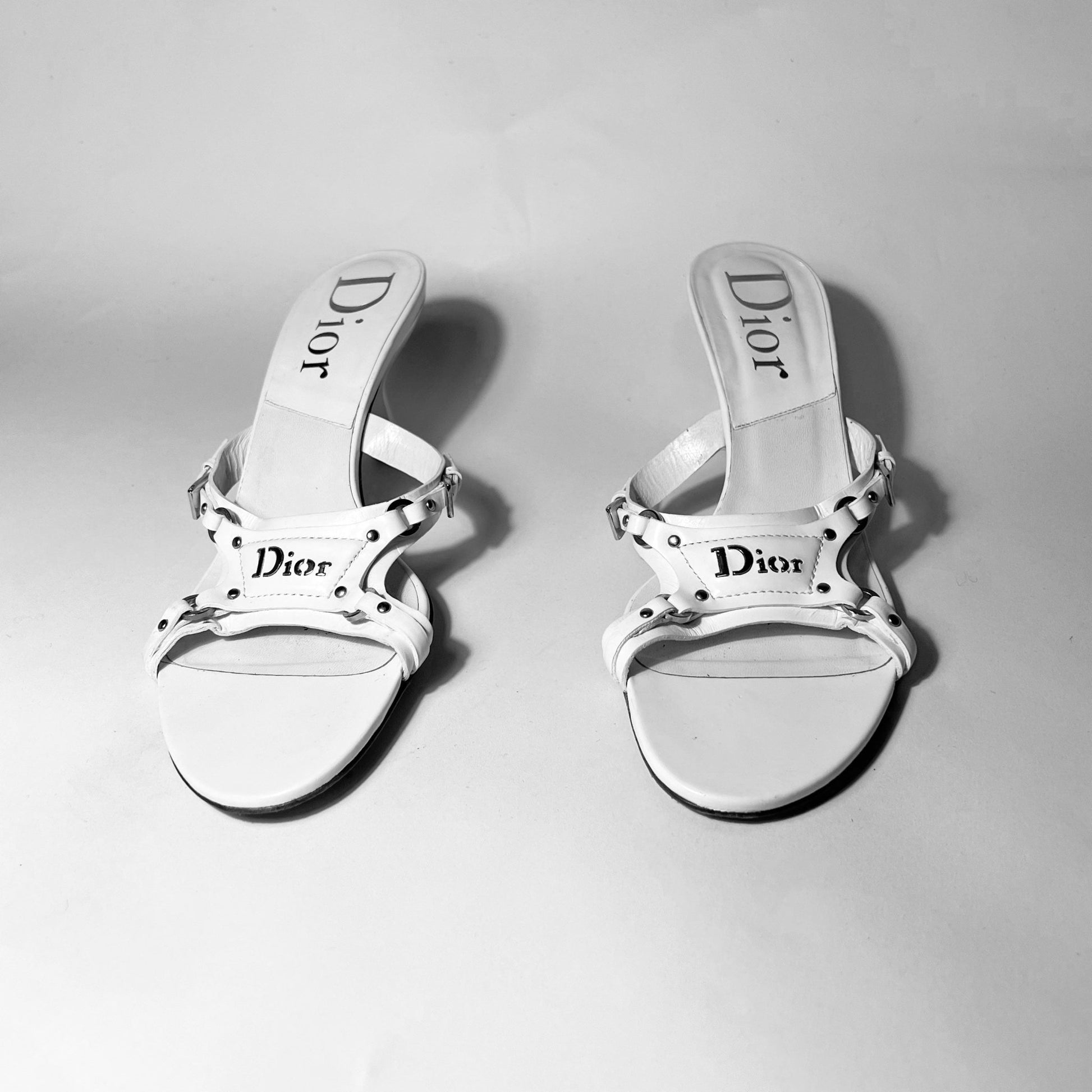 product_name