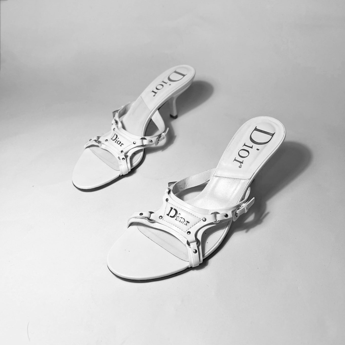 product_name
