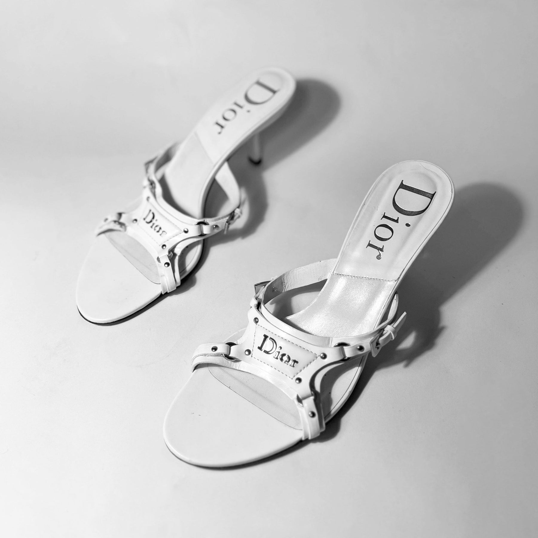 product_name
