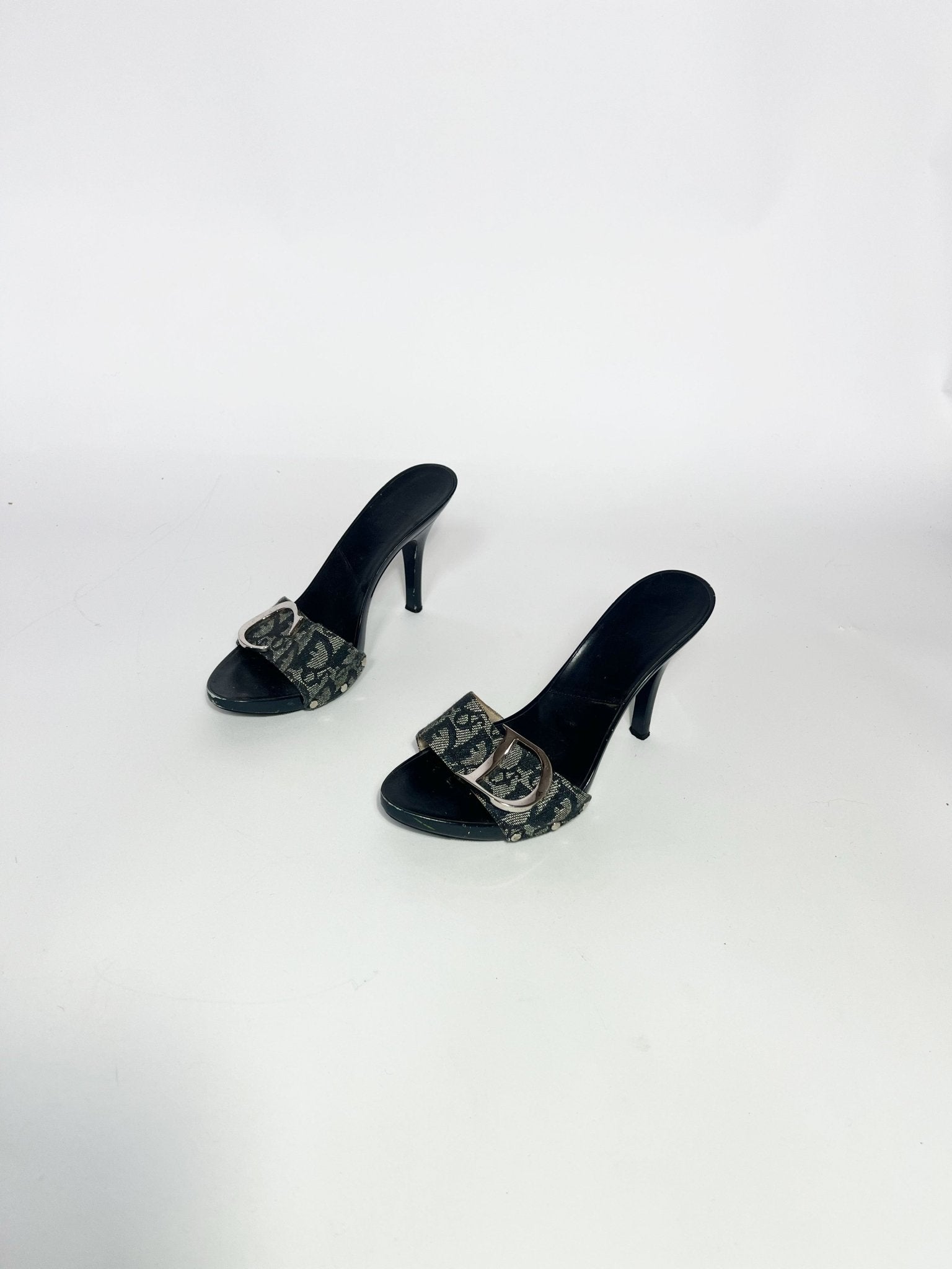 product_name