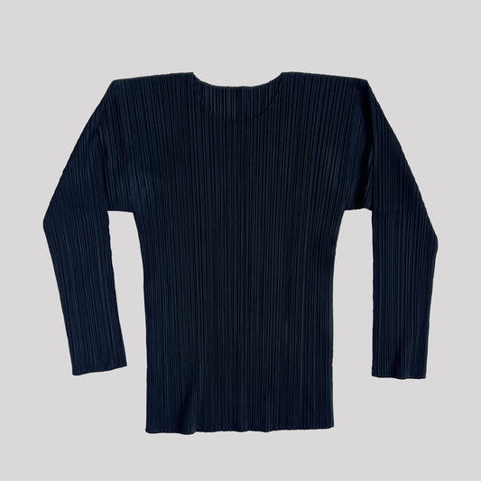 2013 Issey Miyake Longsleeve Top in Black - M 