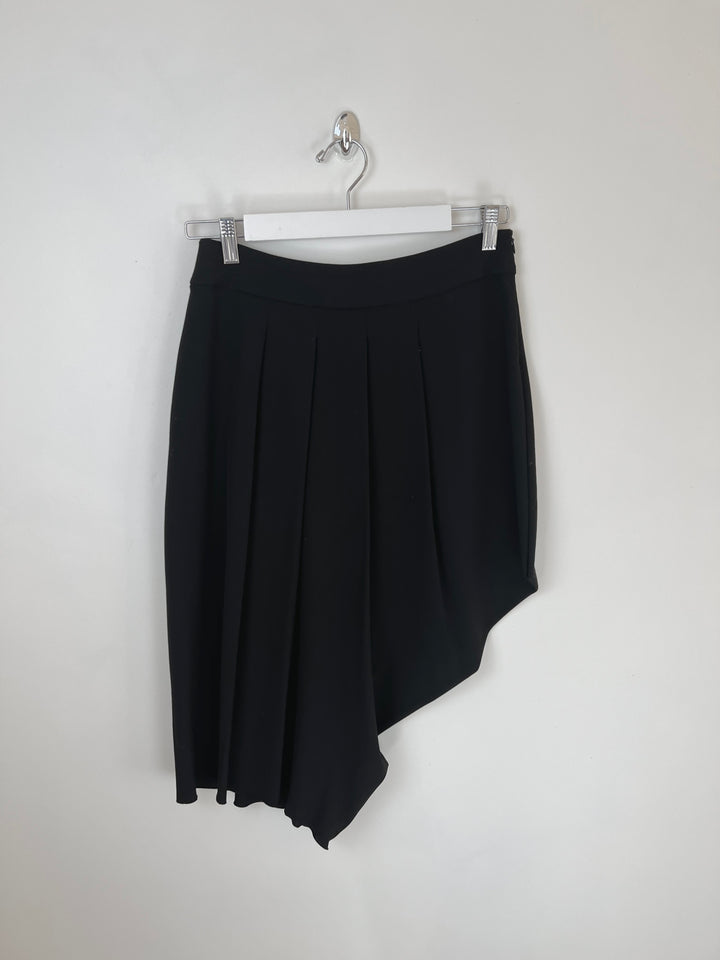 00's Sportmax Asymmetric Pleated Skirt in Black - S