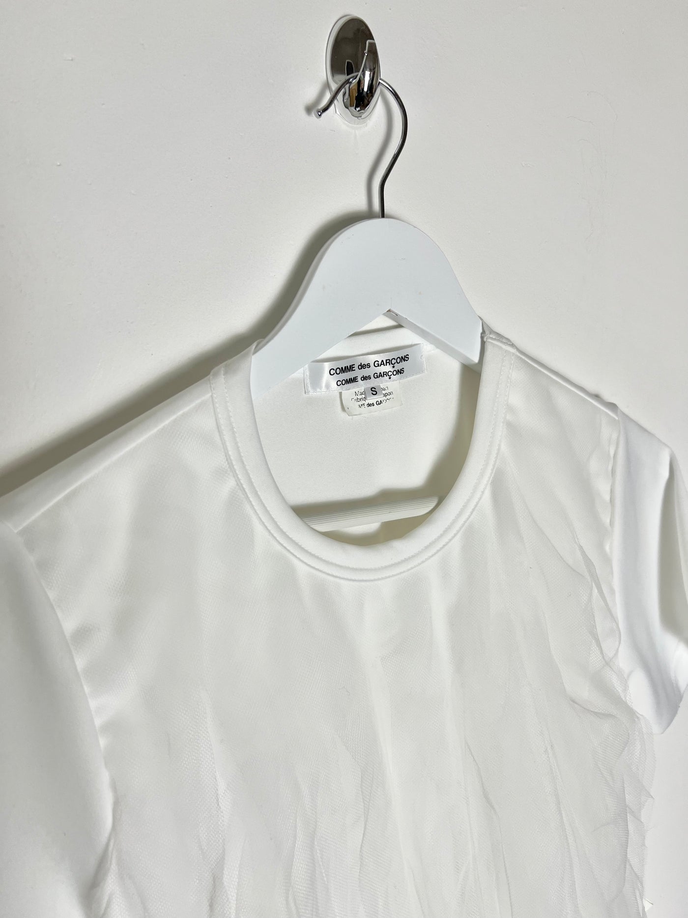 2021 Comme Des Garcon Fringe Tee in White - S