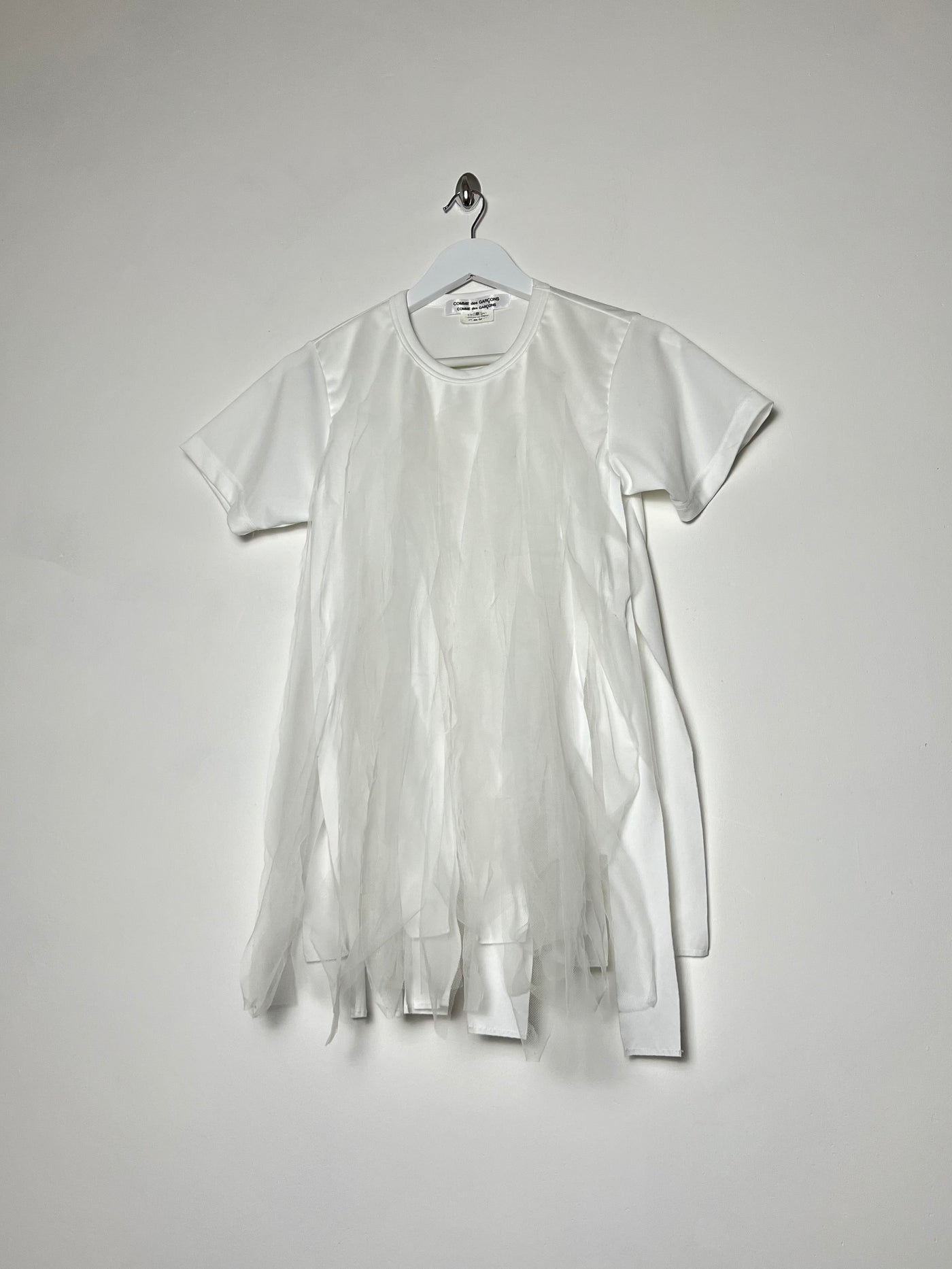 2021 Comme Des Garcon Fringe Tee in White - S