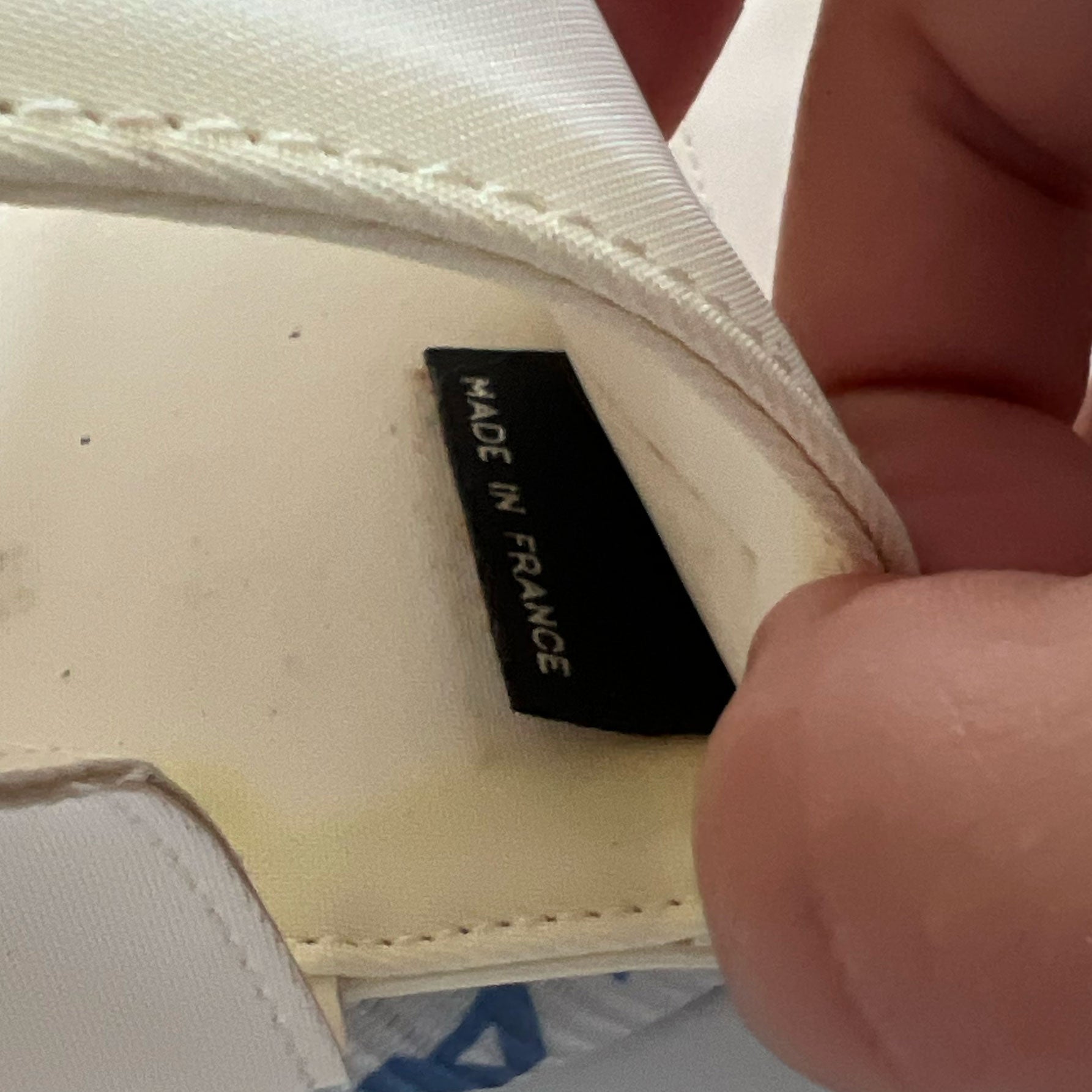 product_name