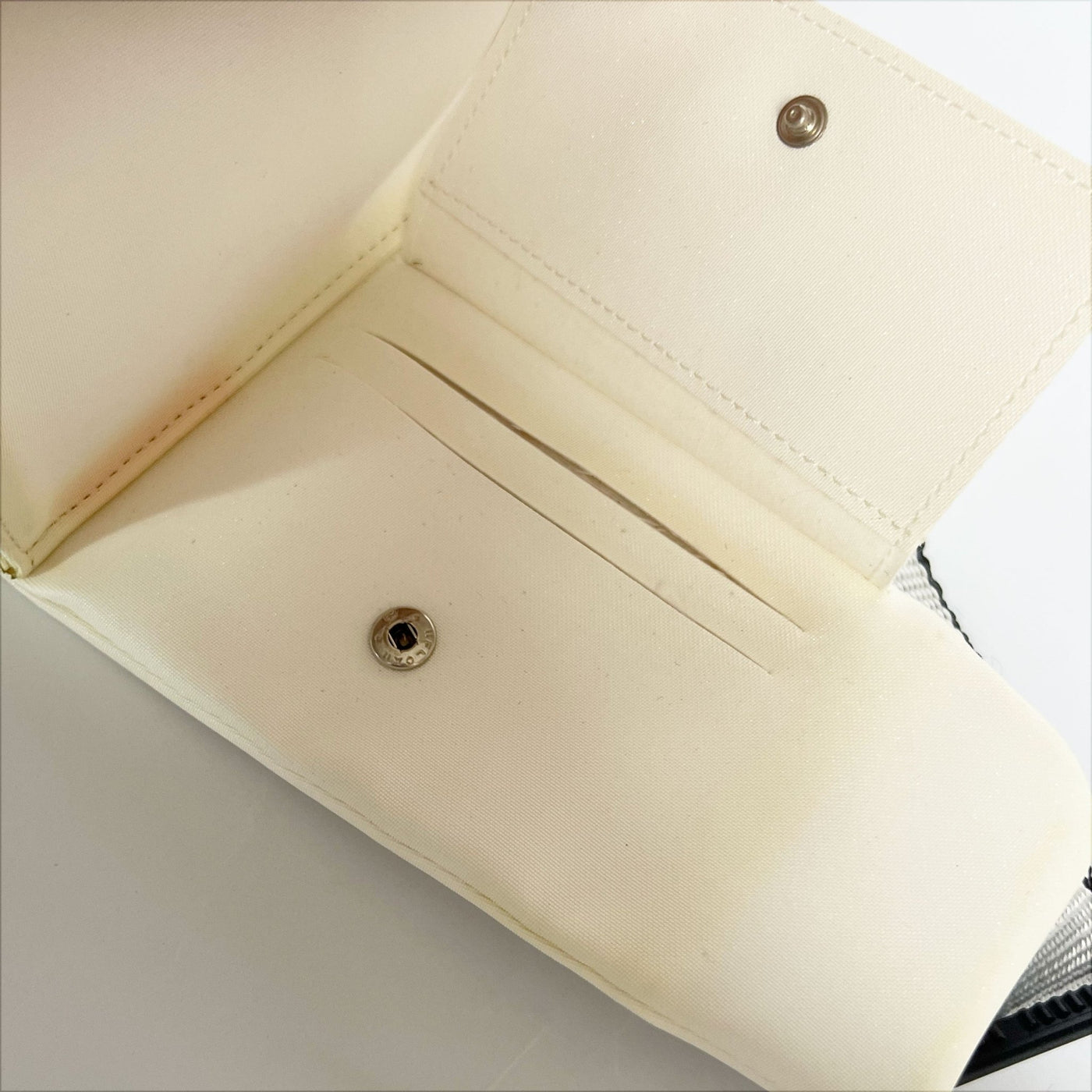 product_name