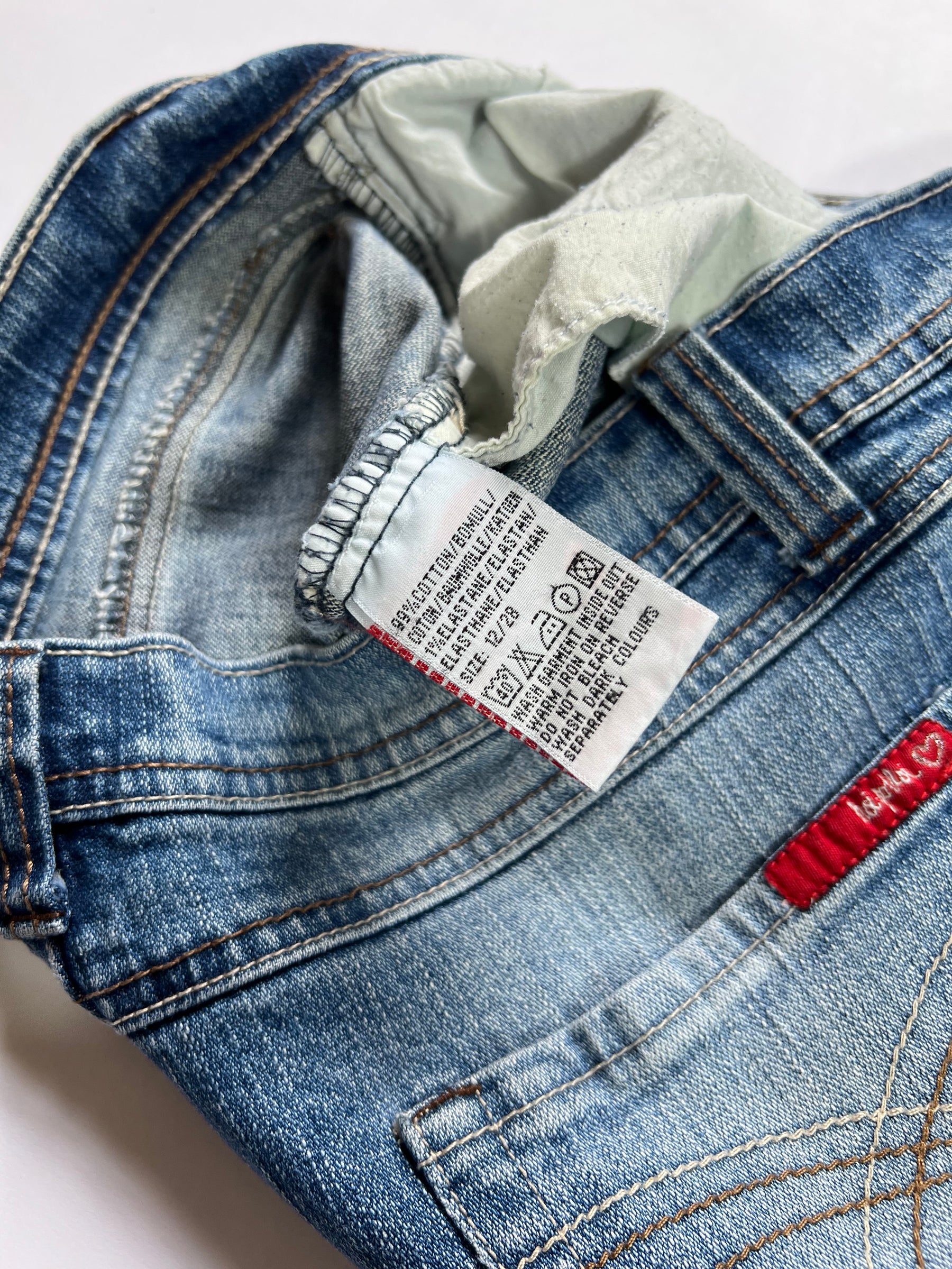 00's Hoi Polloi Low Rise Boot Cut Jeans in Mid Wash Blue Denim - W32