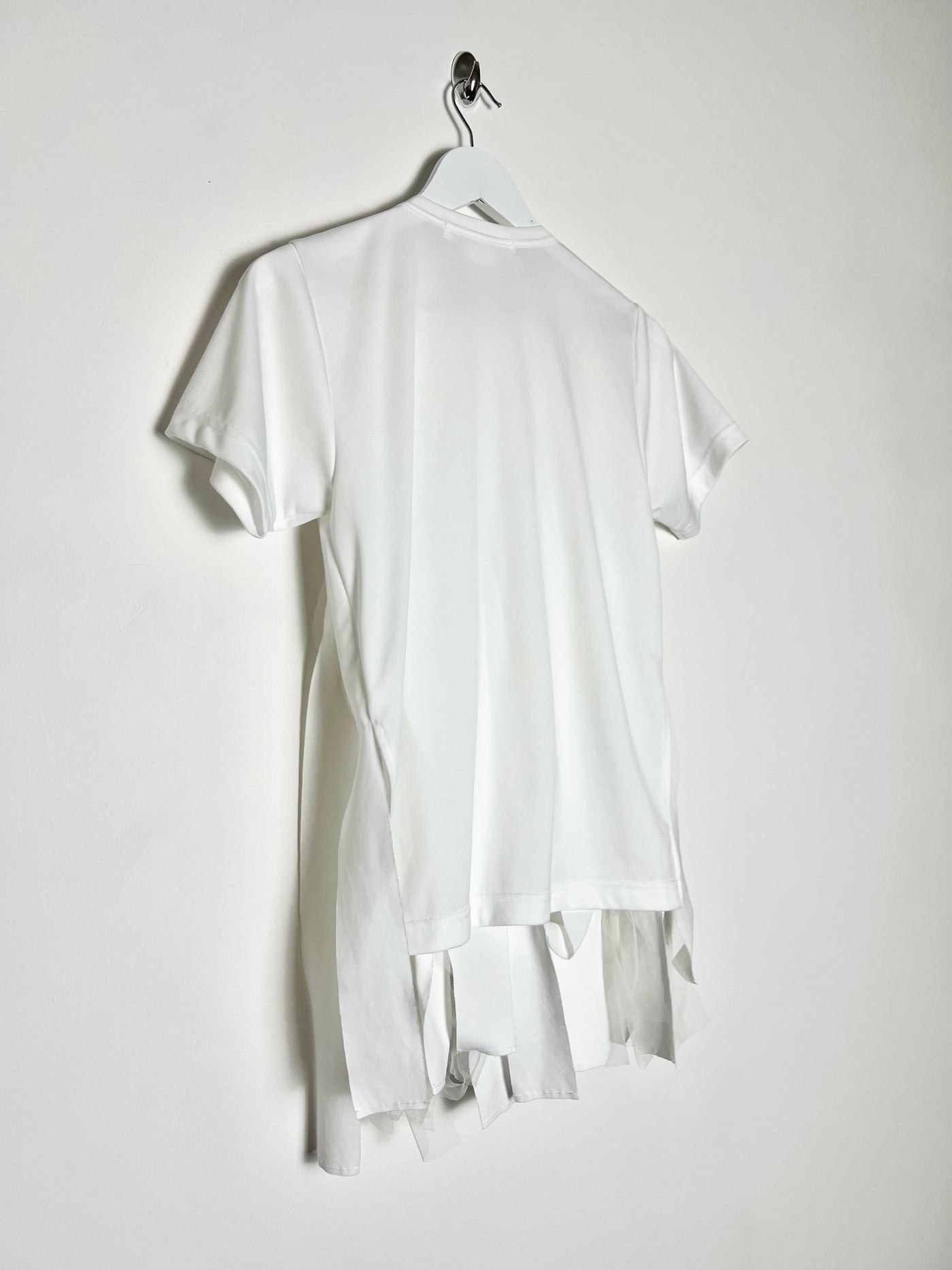 2021 Comme Des Garcon Fringe Tee in White - S