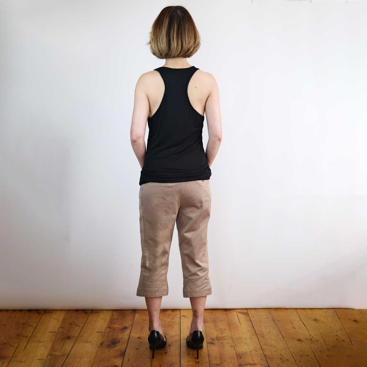 00's Cotton On Sequin Tank Top with Racer Back in Black - S/M