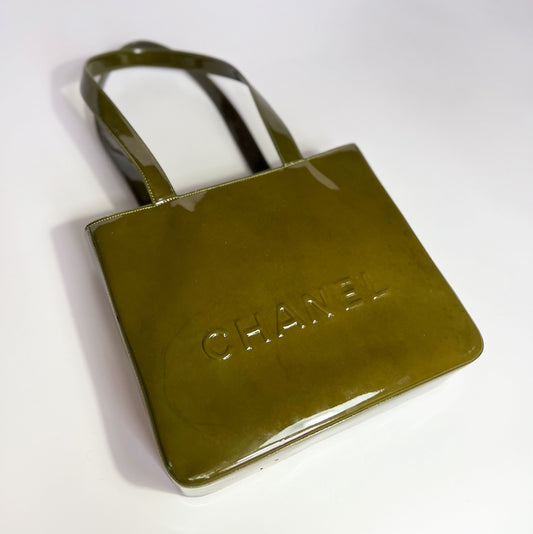 Early 00's Vintage Chanel Patent Leather Shoulder Bag in Olive Green 