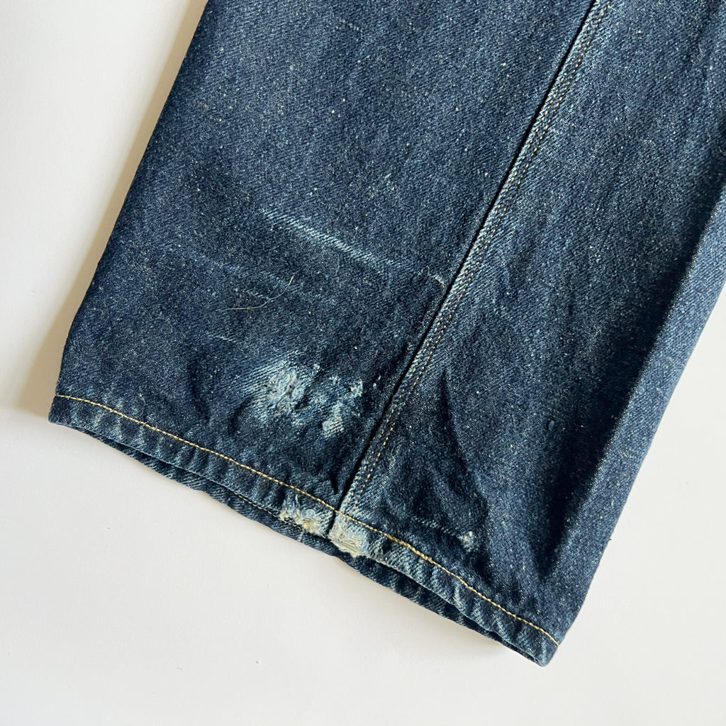 Vintage Levis Engineered Twisted Seam Jeans - W33