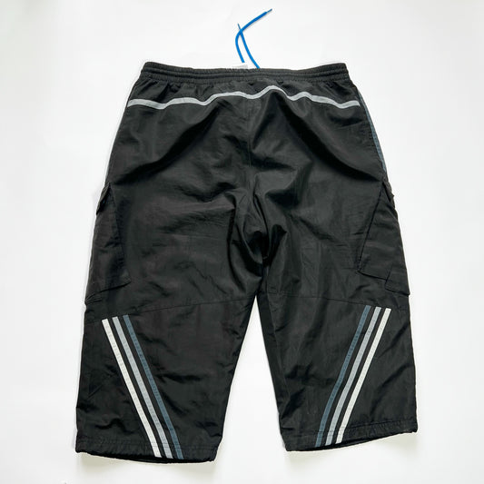 00's Adidas Capri Pants with Stripe Detail in Black & Grey