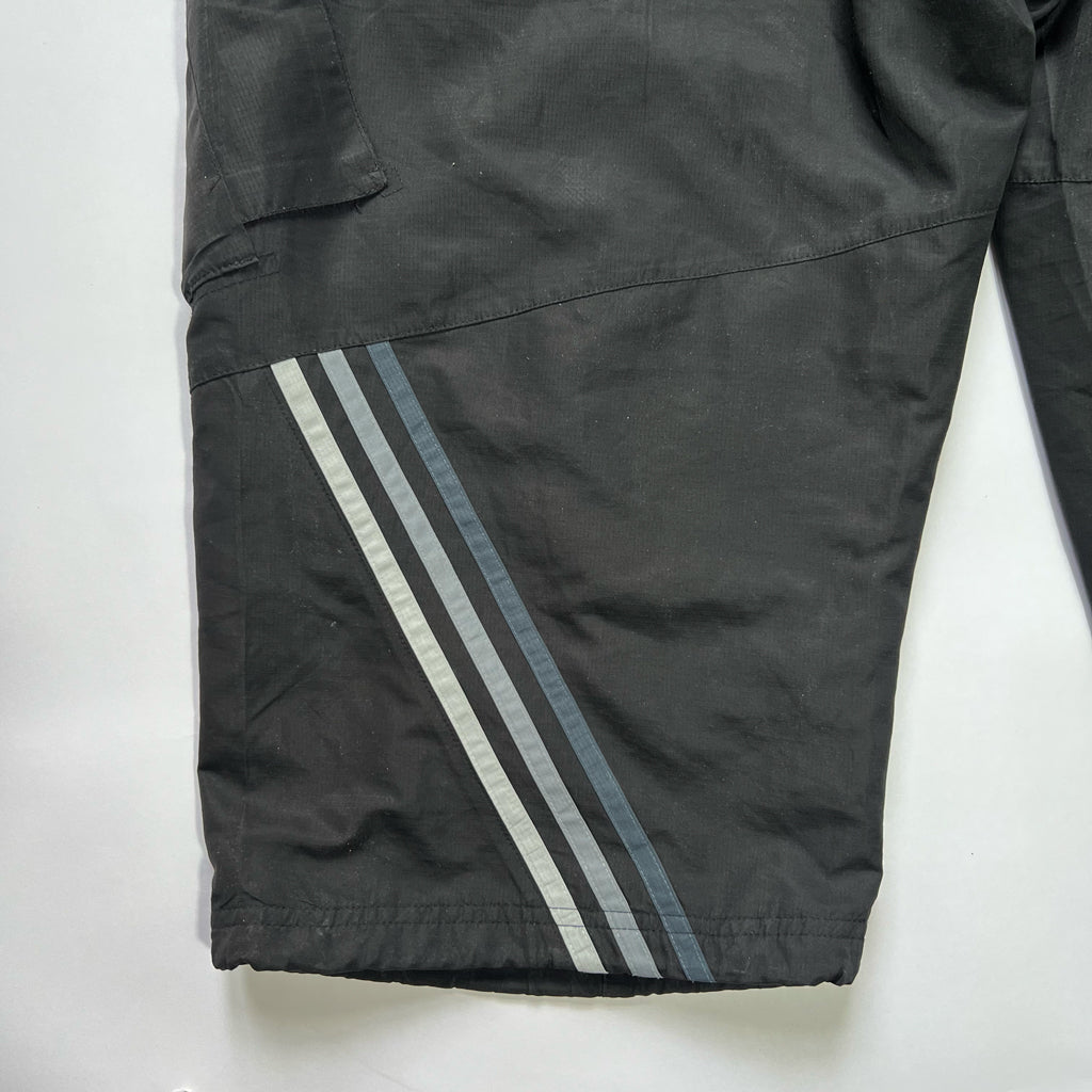 00's Adidas Capri Pants with Stripe Detail in Black & Grey
