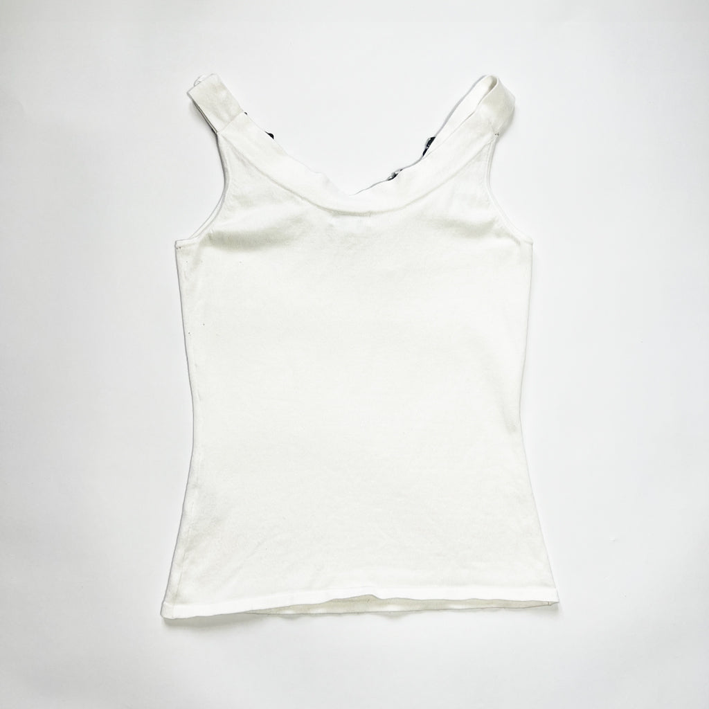 00's Knit Cami Top with Floral Button Neckline in White - S