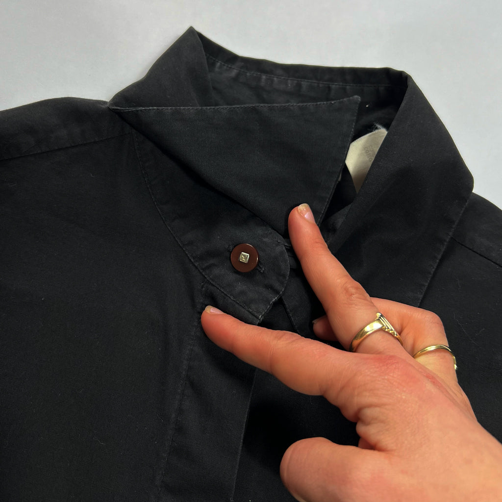 00's Versace Classic Fitted Shirt in Black - S/M