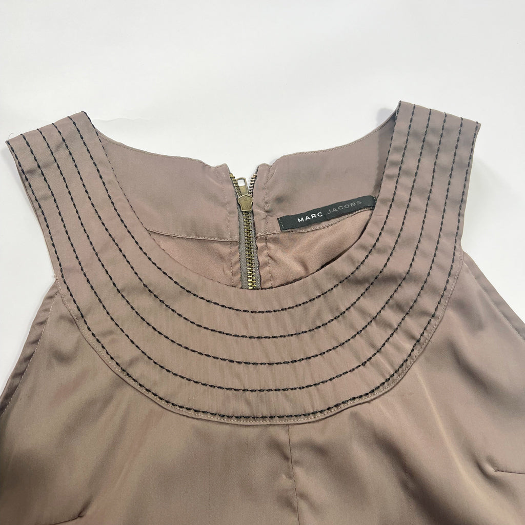 00's Marc Jacobs Babydoll Dress in Brown - S