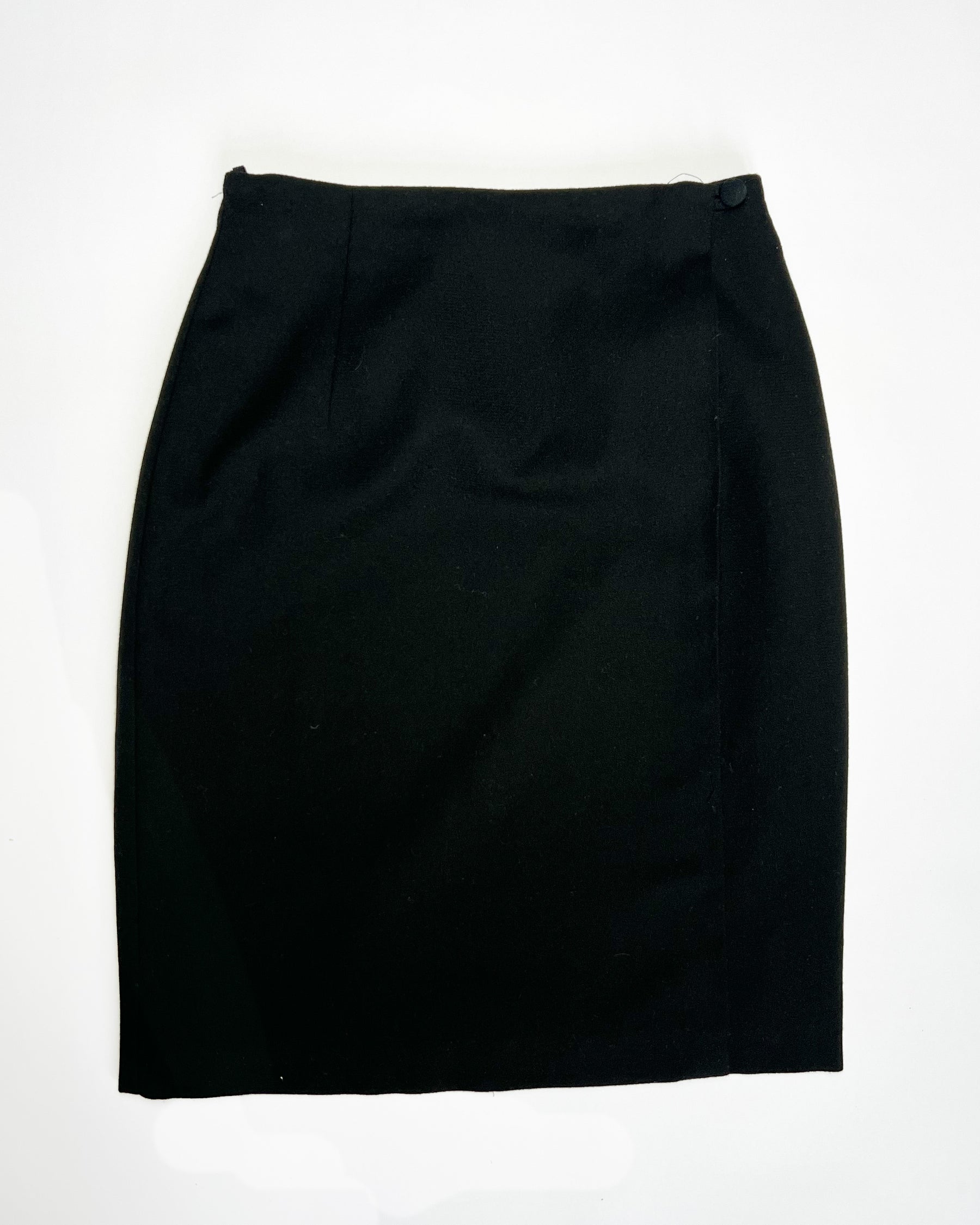 90's Black Wrap Knee Length Skirt in Black - XS