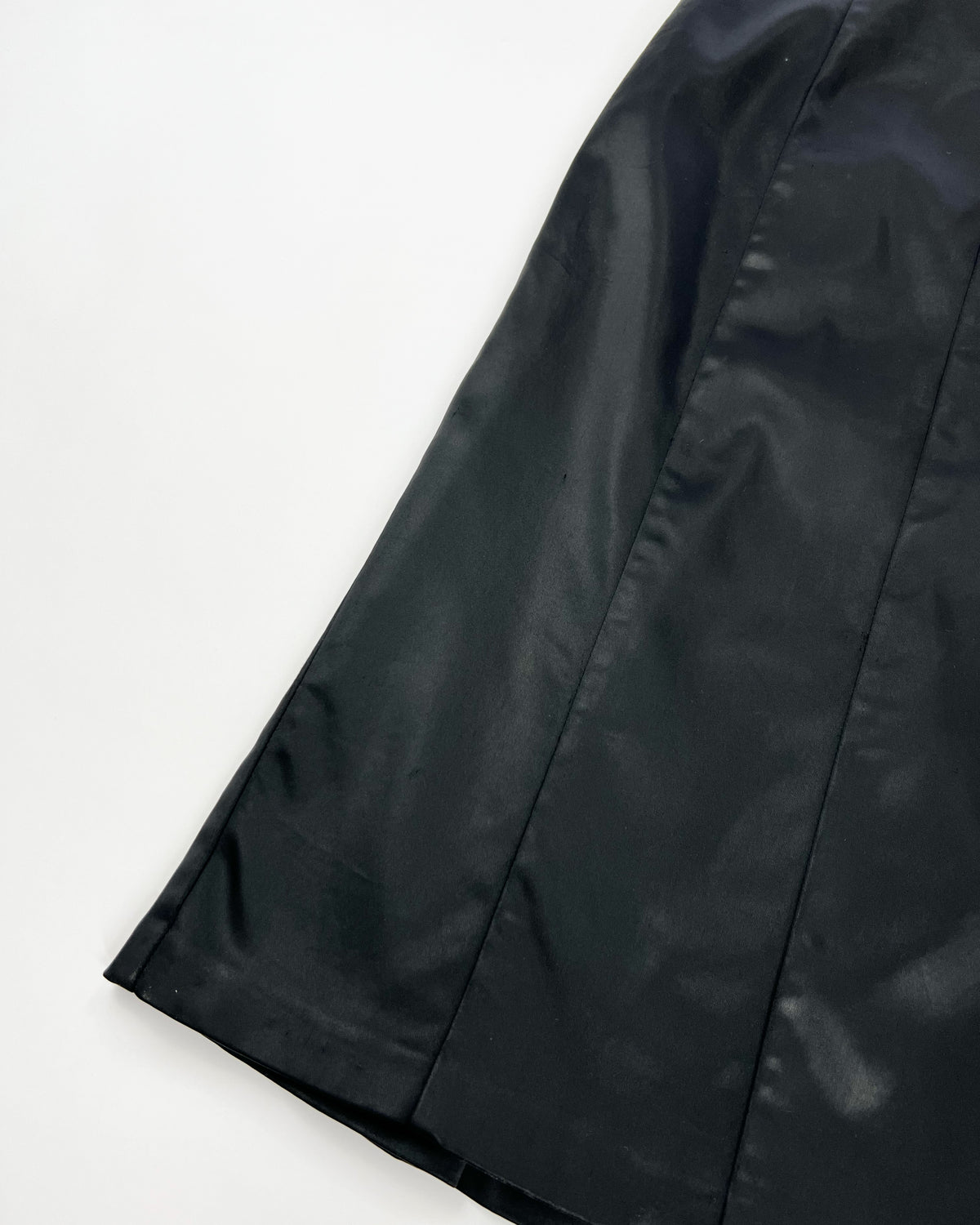 00's Satin Fishtail Pencil Skirt in Black - S