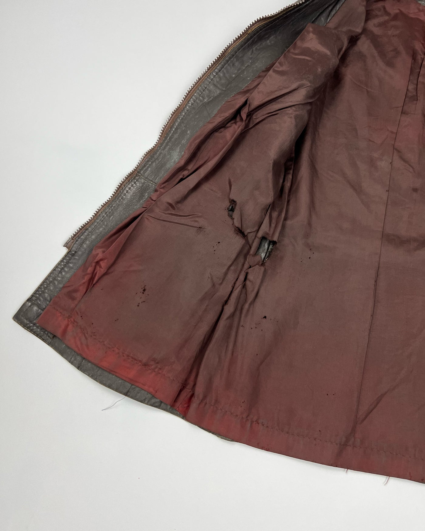 70's Fitted Leather Jacket with Peplum Hem in Brown - Ms