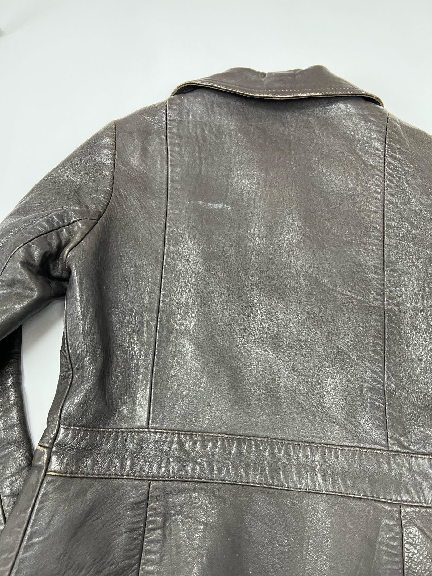 70's Fitted Leather Jacket with Peplum Hem in Brown - Ms