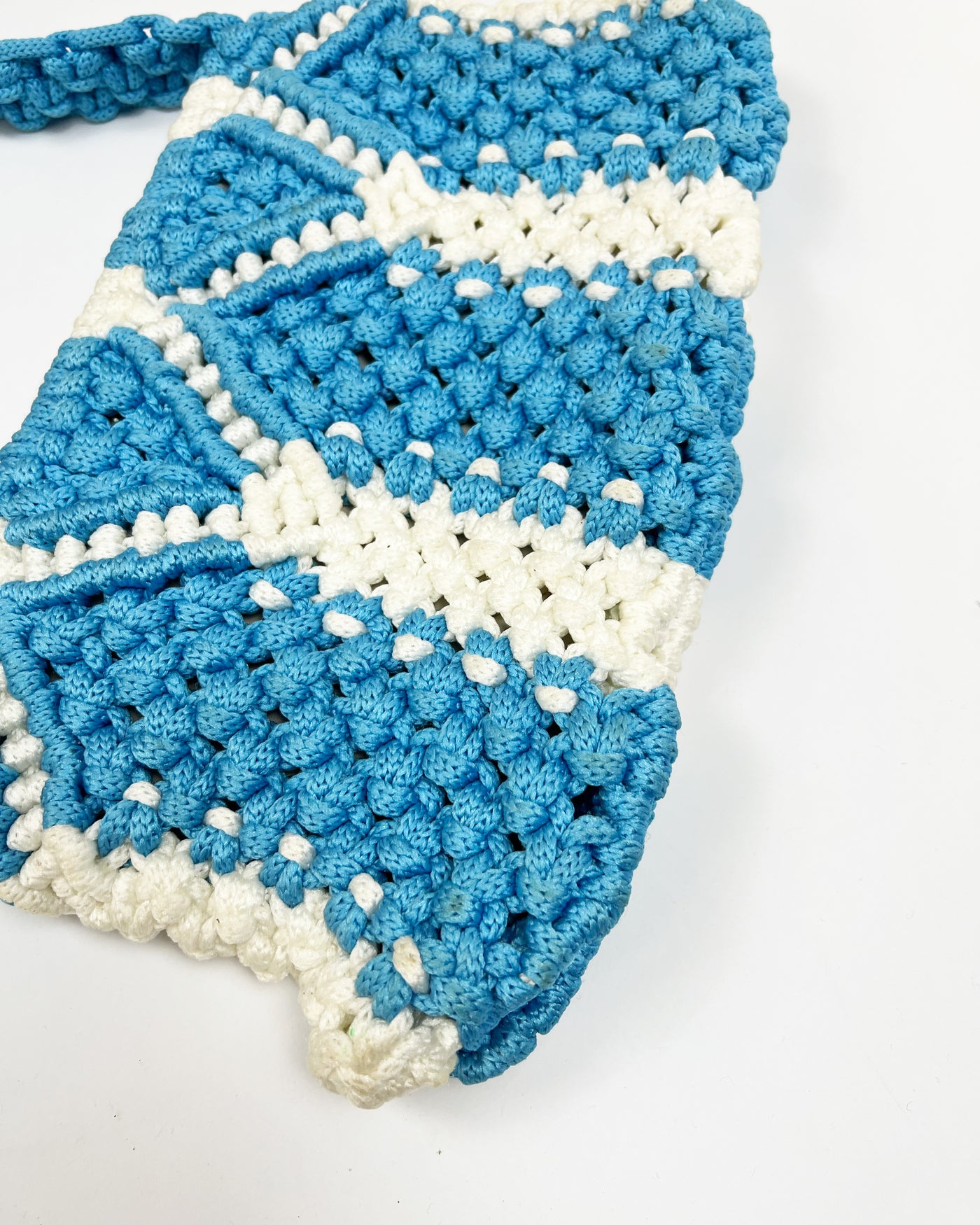 Vintage Crochet Shoulder Bag in Blue/ White