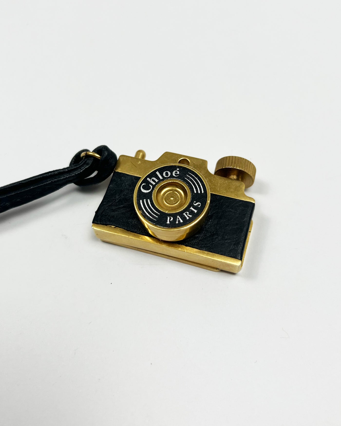 00's Chloé Miniature Camera Charm Keyring in Brass Metal & Leather