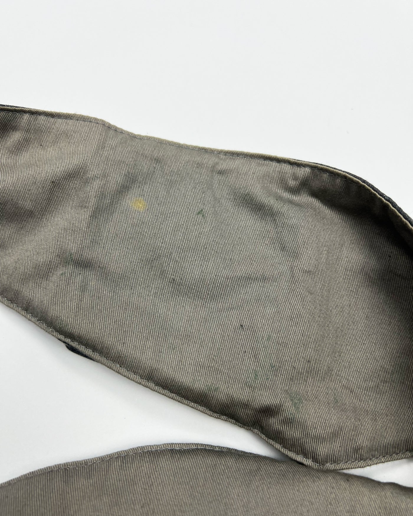 00's Diesel Utility Pocket Belt in Grey Pinstripe / Leather